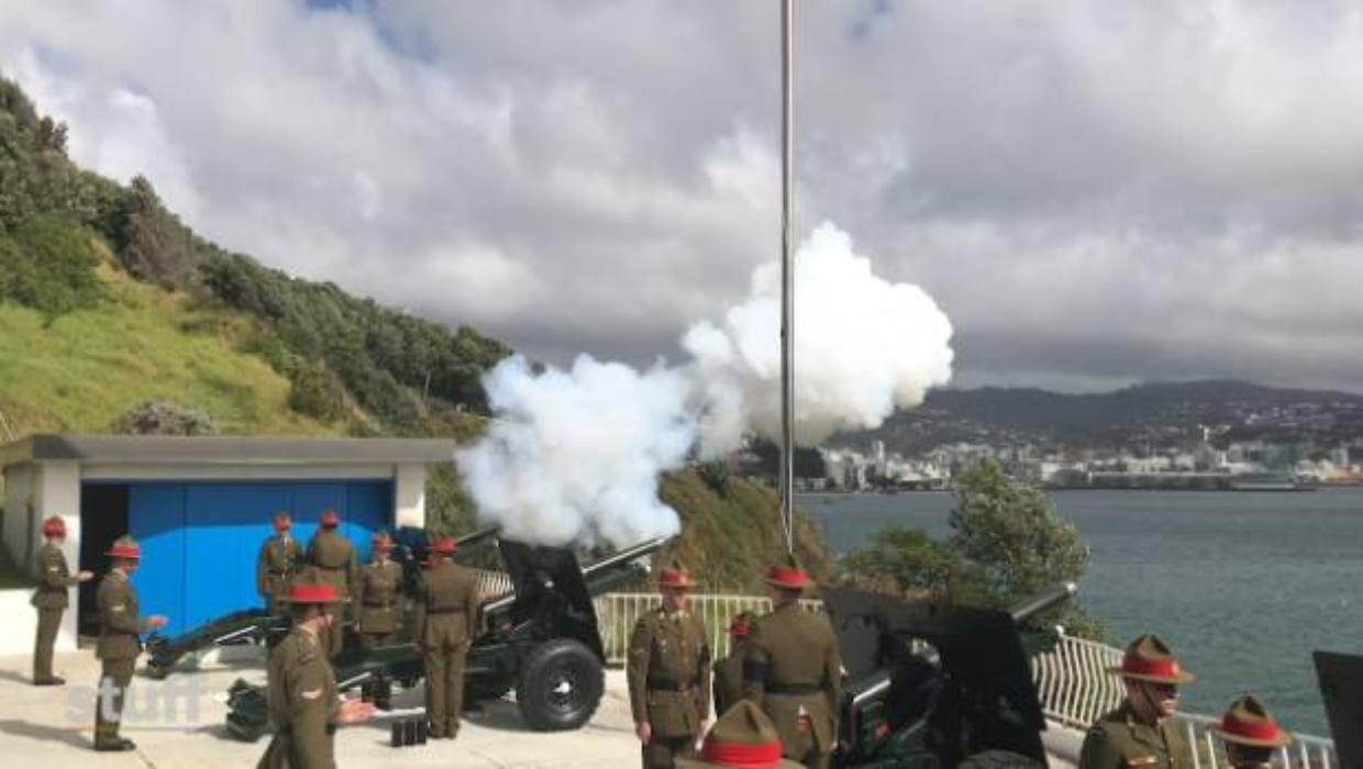41-gun salute for Prince Philip held in Wellington